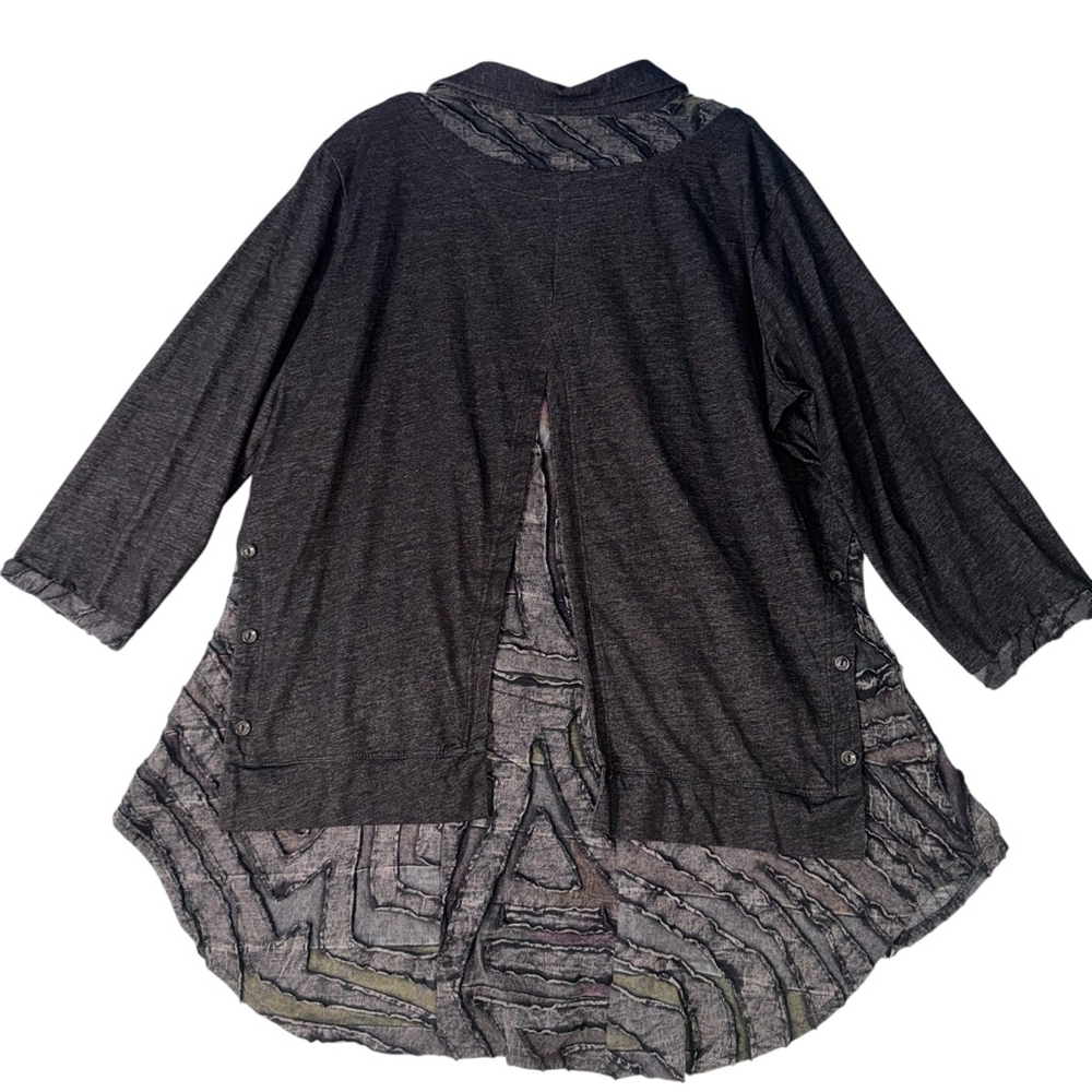 Women's Parsley & Sage Gray Black Tunic Top Size 1x Boho Patterned Artsy Button - Picture 2 of 12